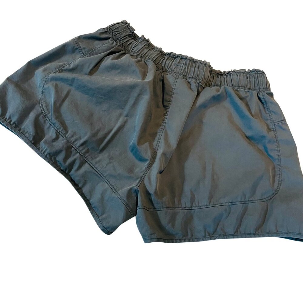 Mondetta Outdoor Project Womens Gray Medium Shorts Pockets Lightweight - Picture 2 of 6